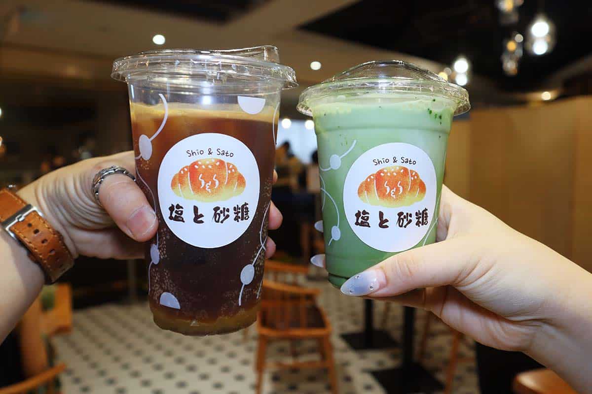 shionsato11 drinks upclose