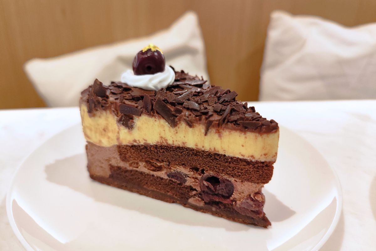 Sakanoue - Drips’ Signature Blackforest Cake Sakanoue - Drips’ Signature Blackforest Cake