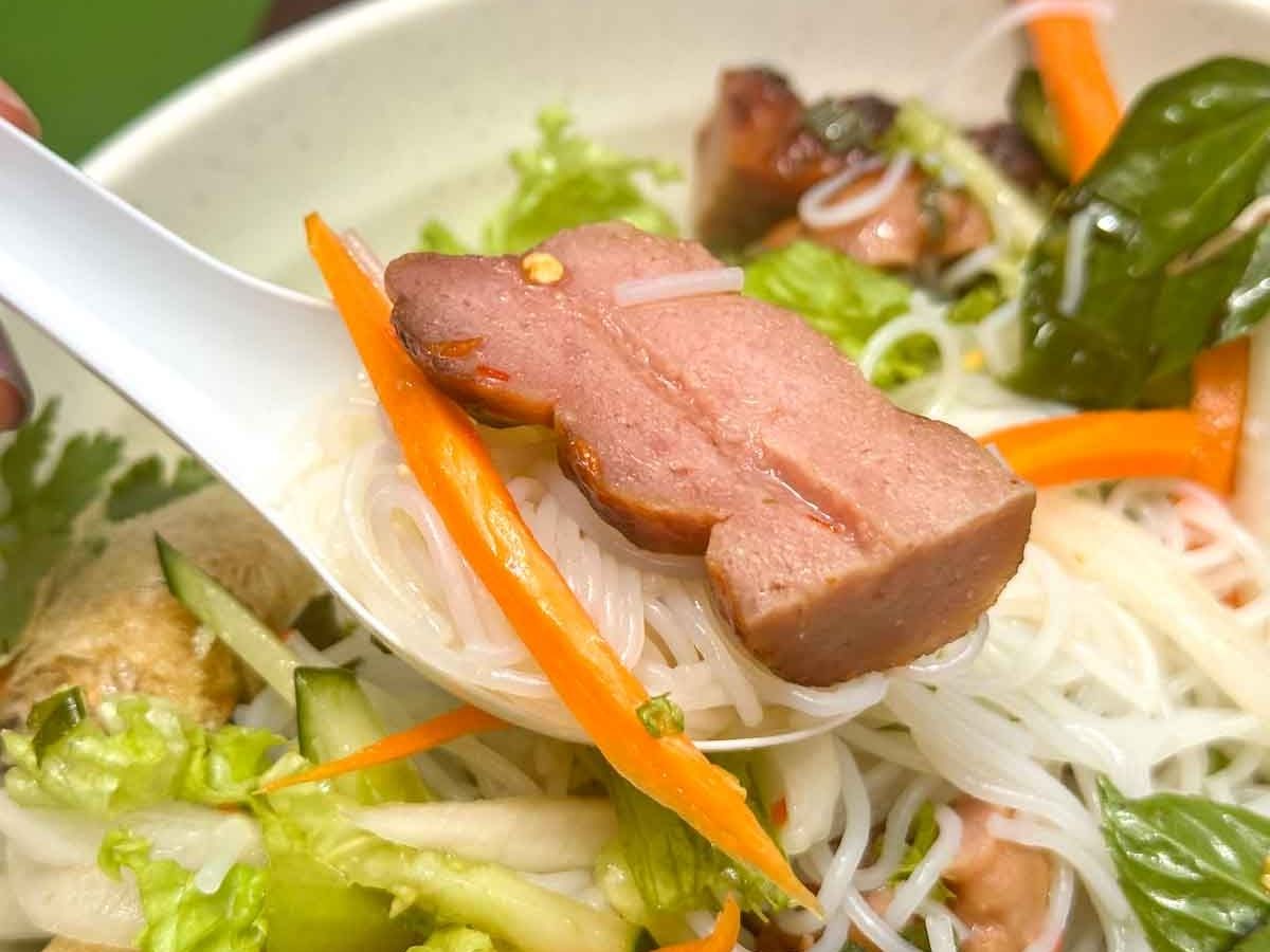 baguette huong viet - grilled pork with spring rolls & rice vermicelli 2