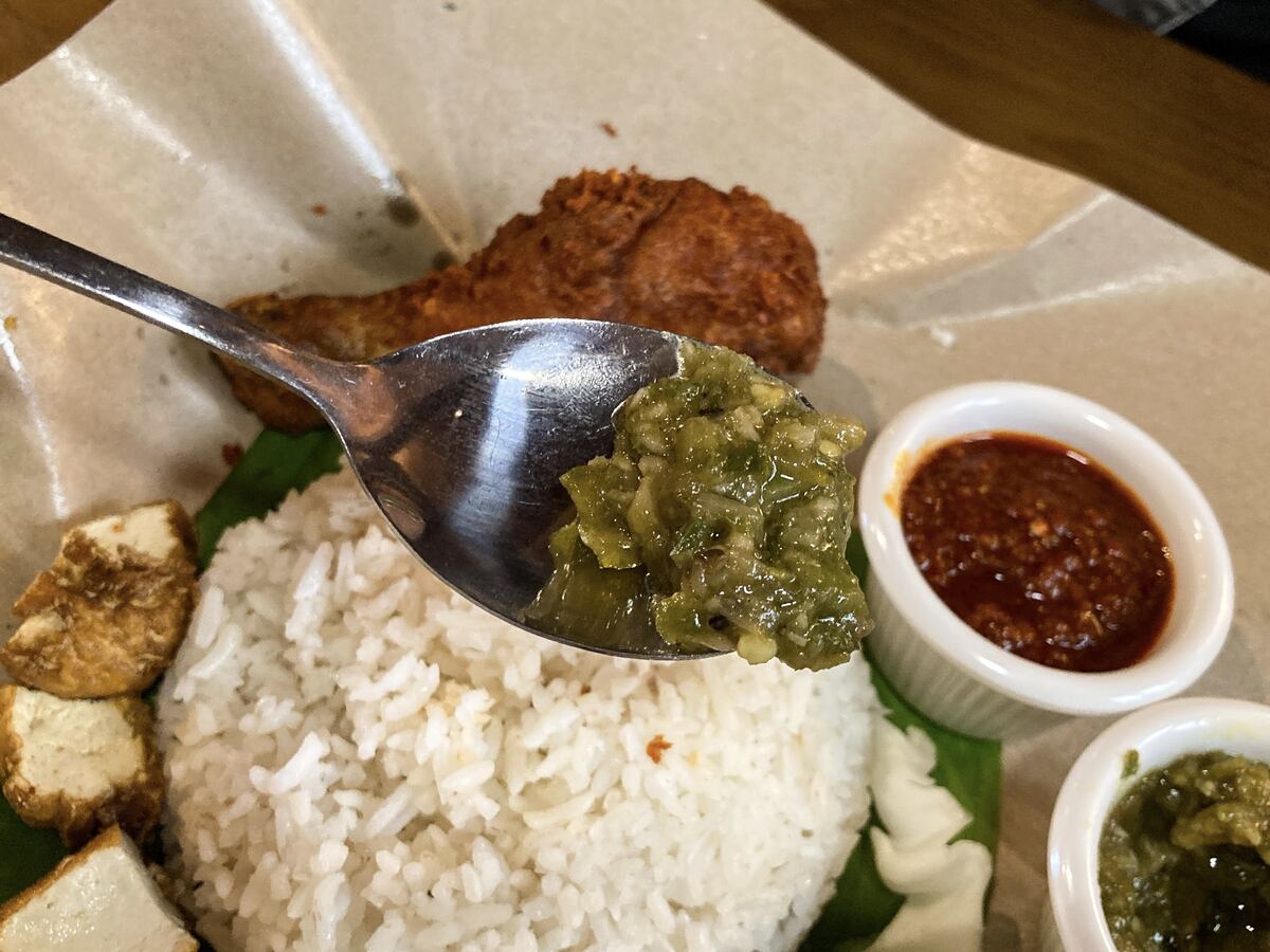 100 Years Nasi Lemak - Sambal hijau