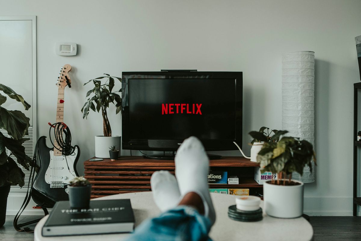 Best Free Hobbies - Watching Television