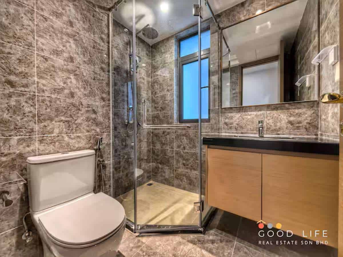 Best Airbnb Flat - Toilet