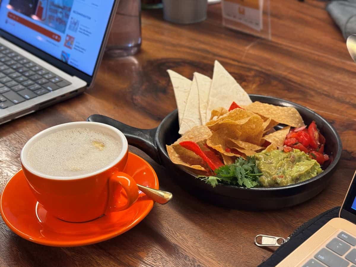 Cafes for work & study Genius Central - nachos Cafes for work & study Genius Central - nachos