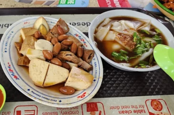 toapayohwestLF17 toa payoh west food guide - da cheng kway chap closeup