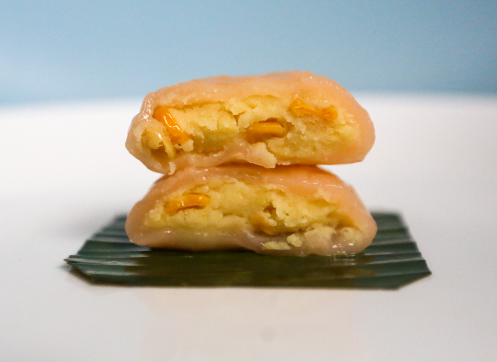 ji xiang confectionery - corn ang ku kueh
