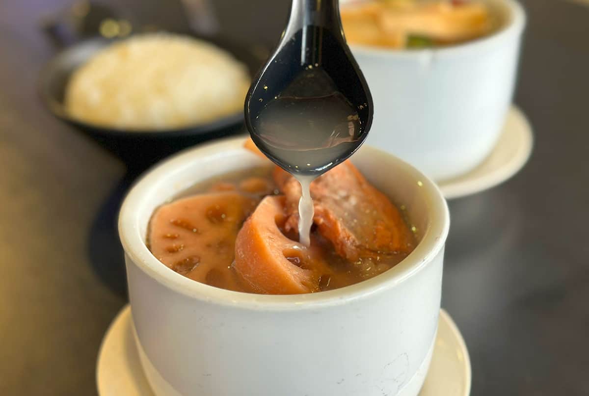 Ah Yi Lao Huo Tang - Lotus Root Peanut Pork Ribs Soup 3