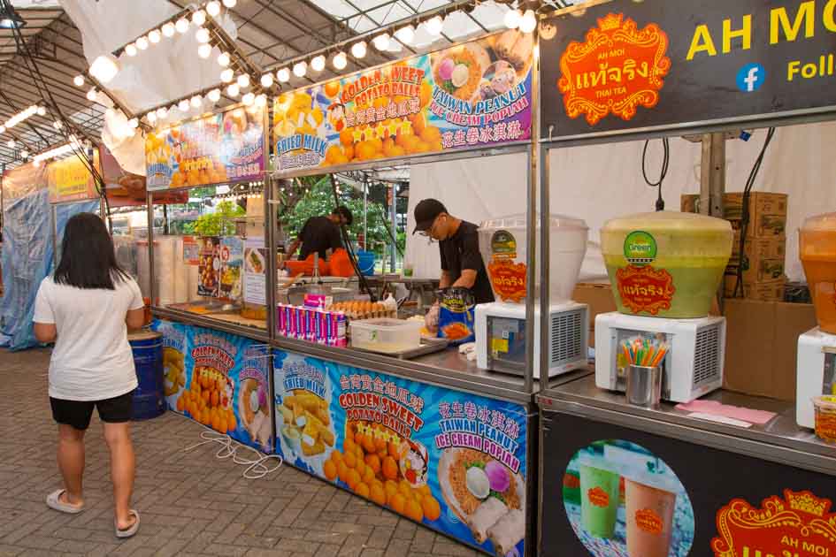 Bedok Pasar Malam - storefront Bedok Pasar Malam - storefront