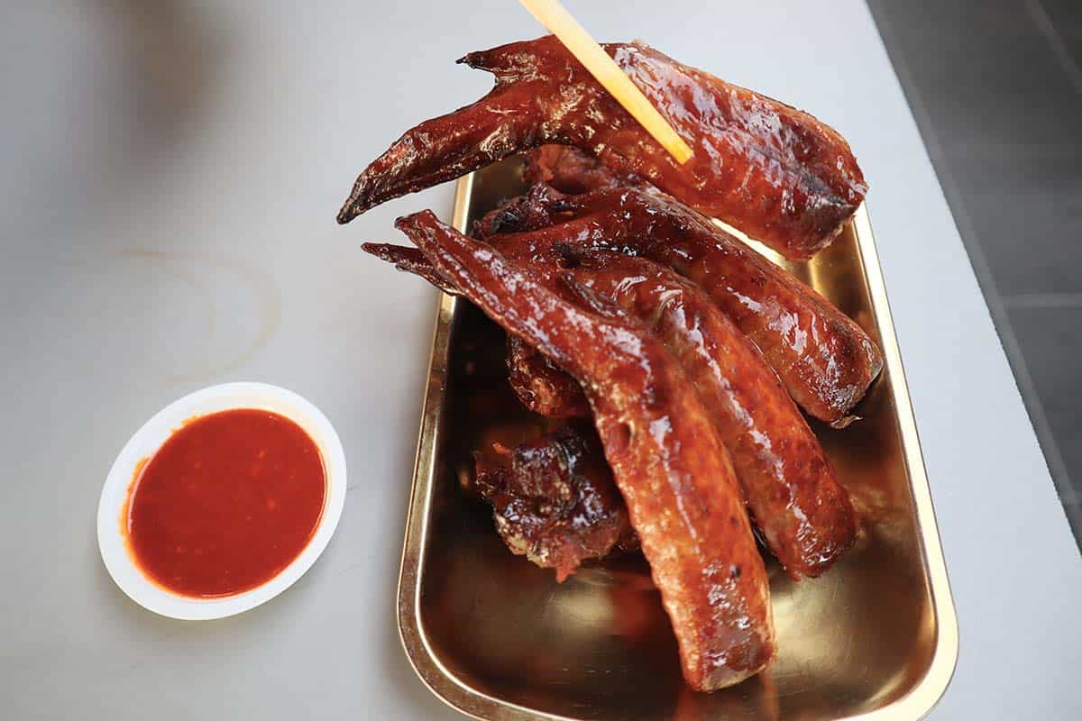 chompchompLF15 chomp chomp food centre guide - chicken wings closeup