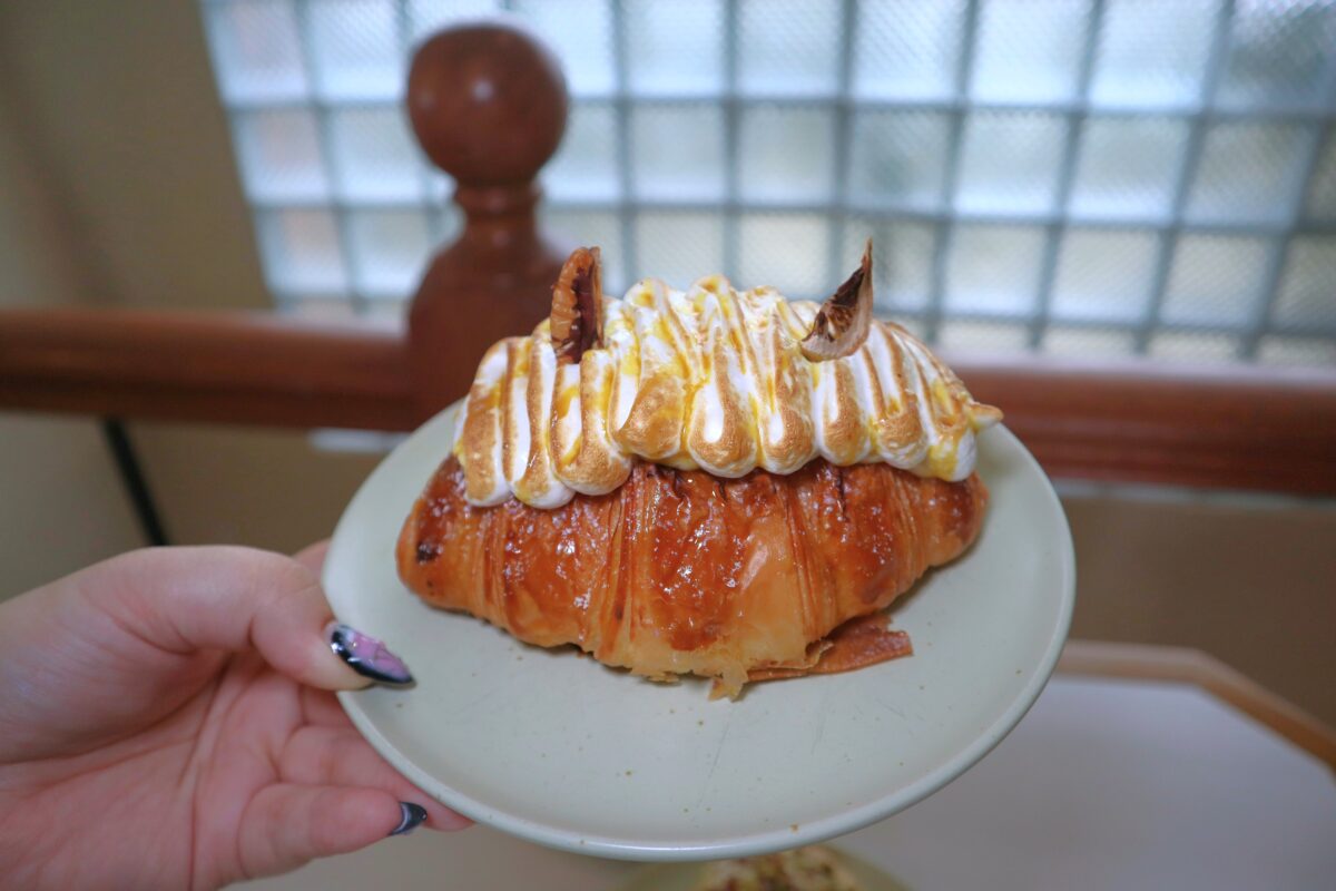 nimmiesguide12 nimmies guide - croissant