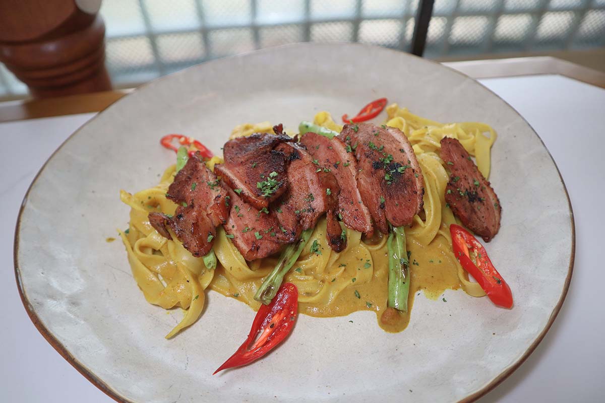 nimmiesguide3 nimmies guide - smoked duck pasta