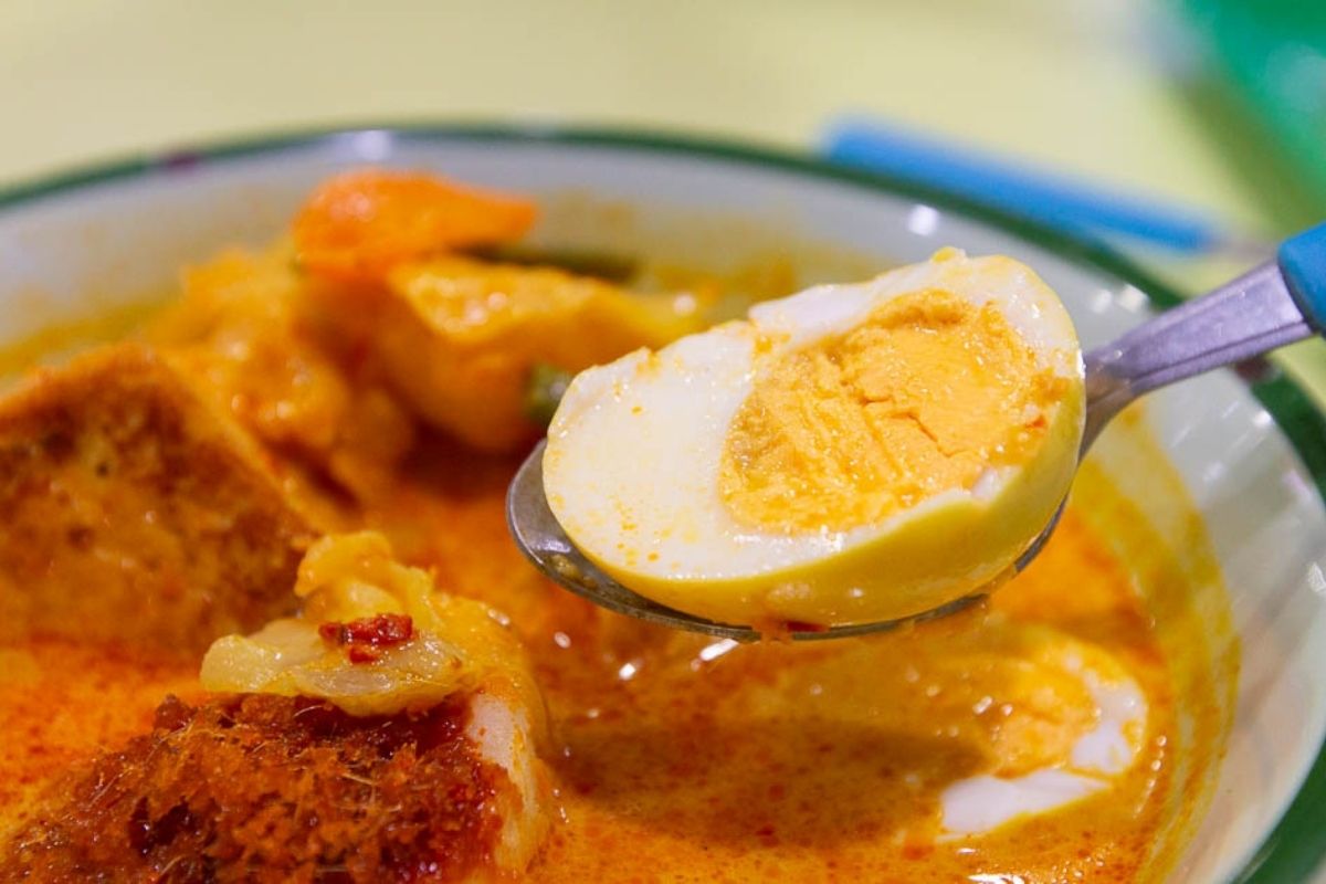 Indonesia Cuisine - Lontong
