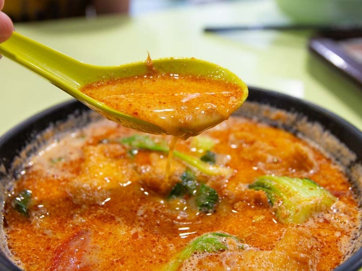 Xin Xin Yong Tau Foo - Tom Yum Fried Fish Soup 3
