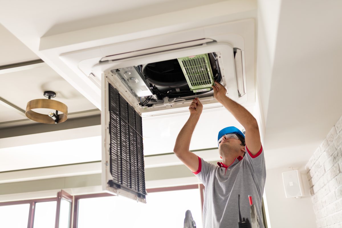 Aircon servicing - StringsSG 2 - maintenance