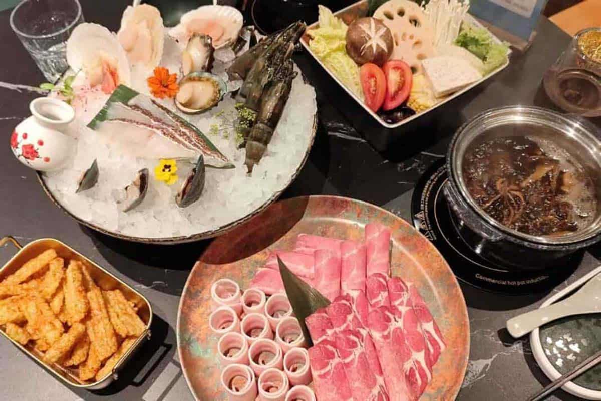 hotpot - broth & beyond hotpot
