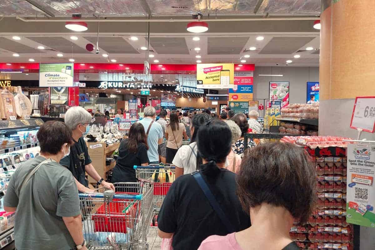 FairPrice Save - queue