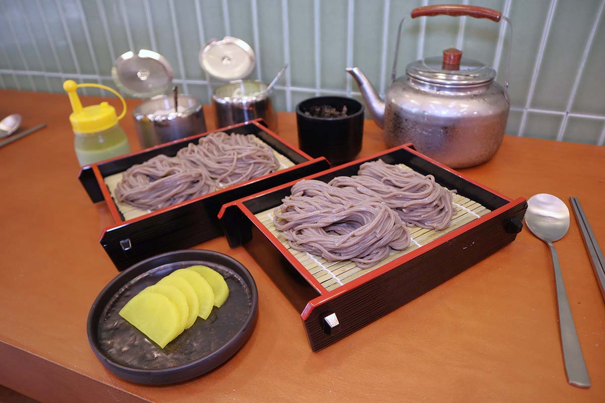 Gwanghwamun Mijin - soba set