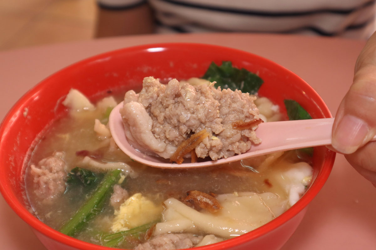 nee soon fish head - pork