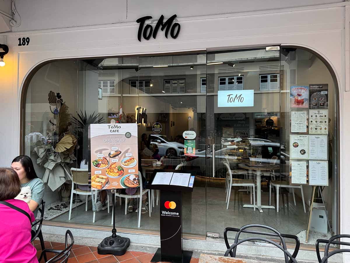 Joo Chiat Food Guide - tomo cafe storefront