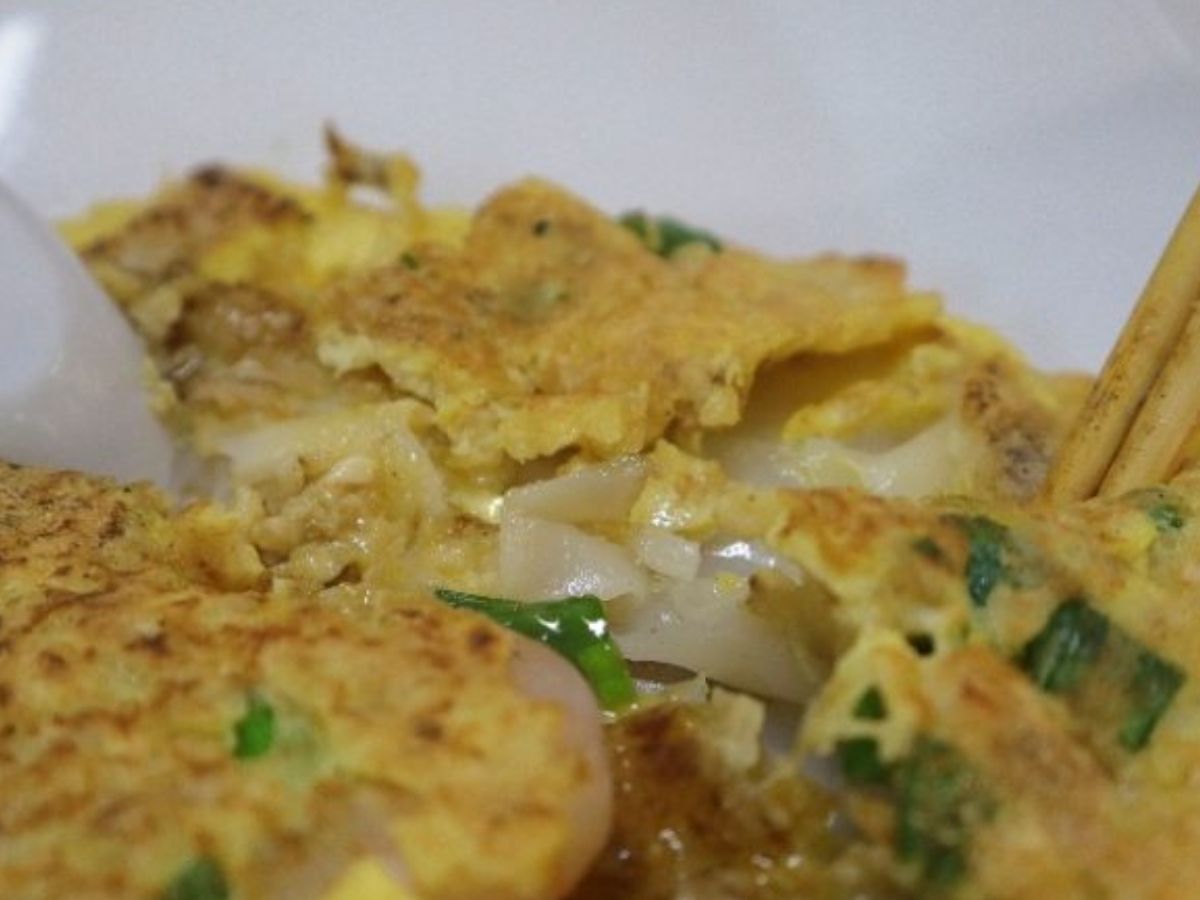 Poh Preserved Veg Hor Fun - dish