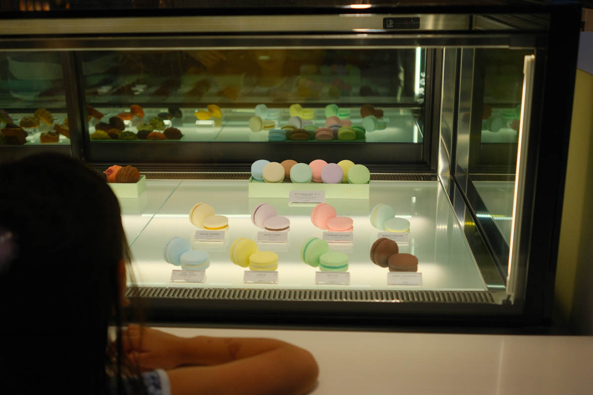 VivoCity revamped Basement 2 - Cakebar