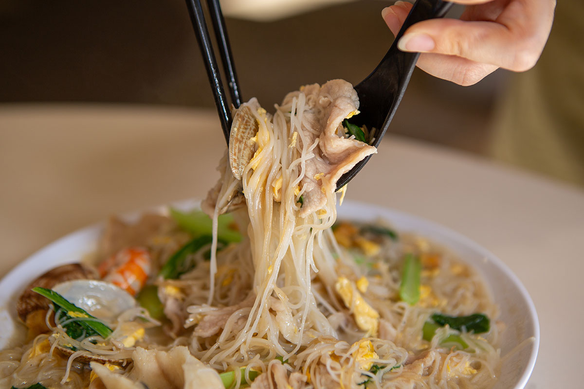 Wok Hei Hor Fun - lala assorted white bee hoon noodles