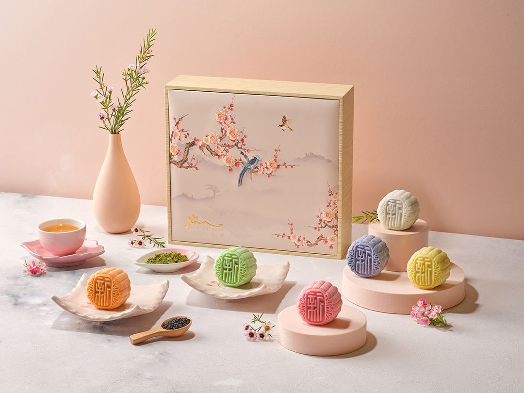 mooncake 2025 - xin cuisine embroidered boxes