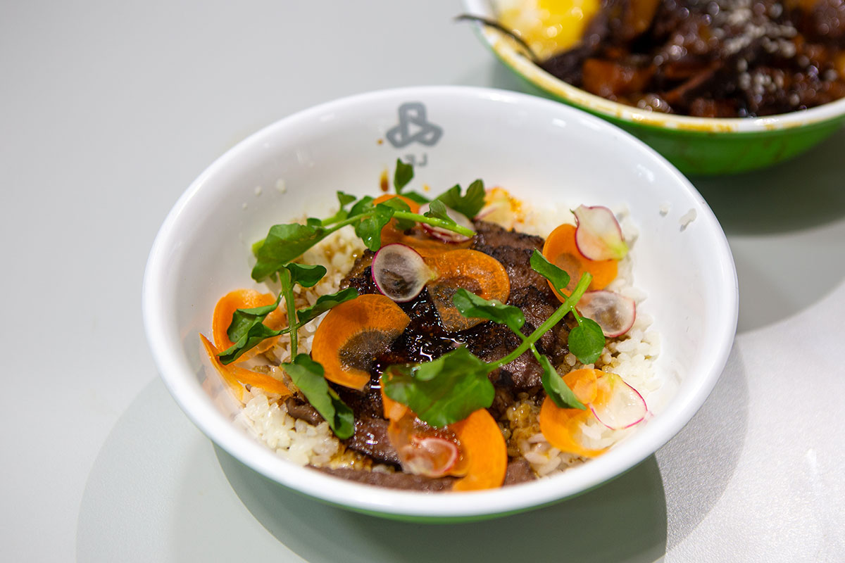 braissers rice bowl - wagyu beef bowl