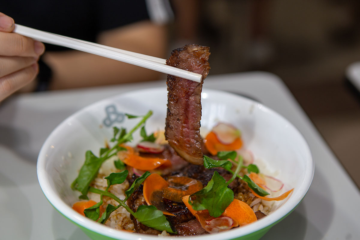 braissers rice bowl - wagyu slice