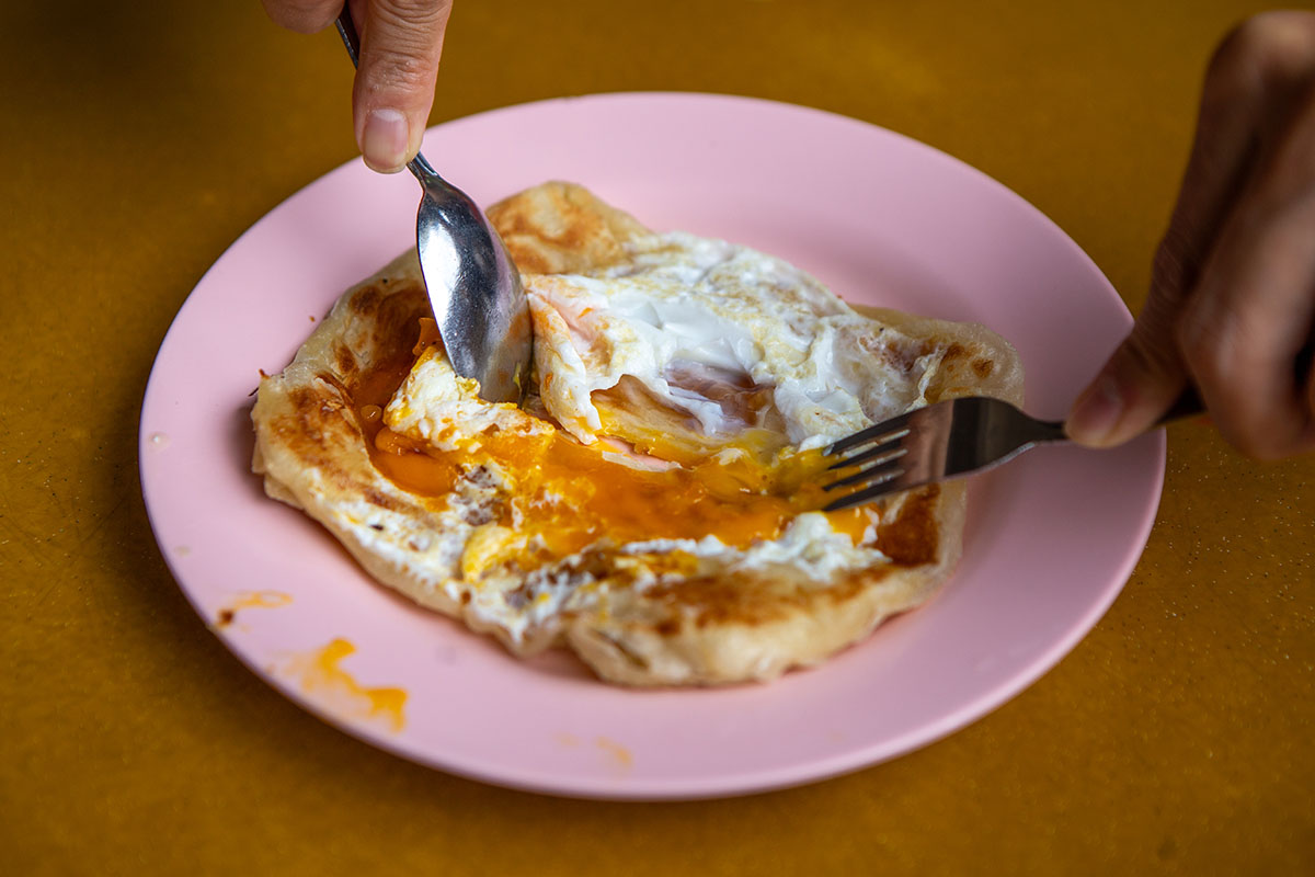 ga-hock roti prata - prata plaster pull