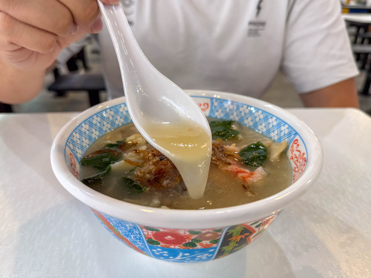 liu san jie mee hoon kueh - soup