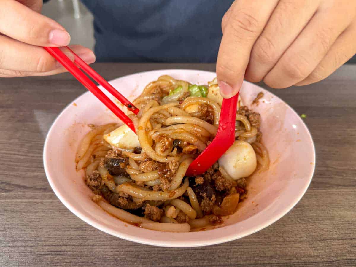 shu heng bi tai mak - dry noodles