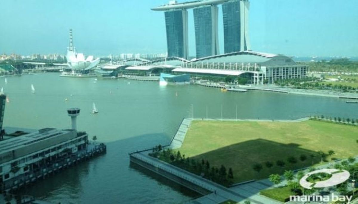 Where to Catch NDP Fireworks - Marina Bay Promontory