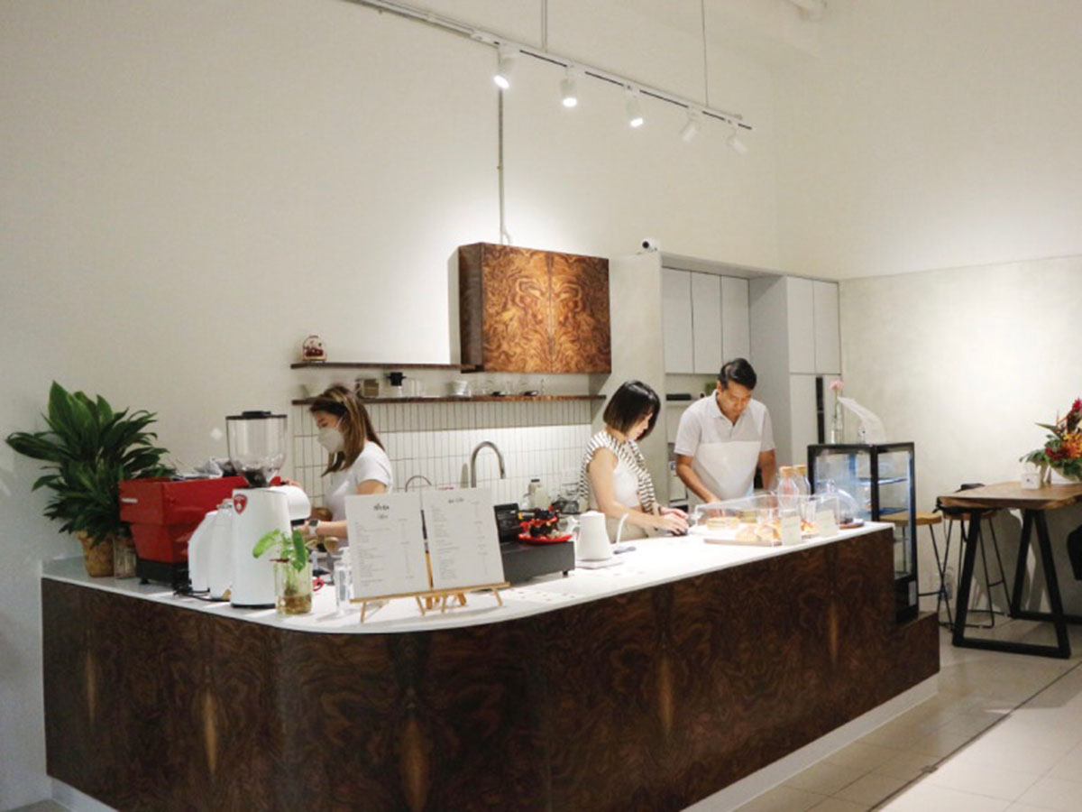 Top Cup Coffee - Storefront