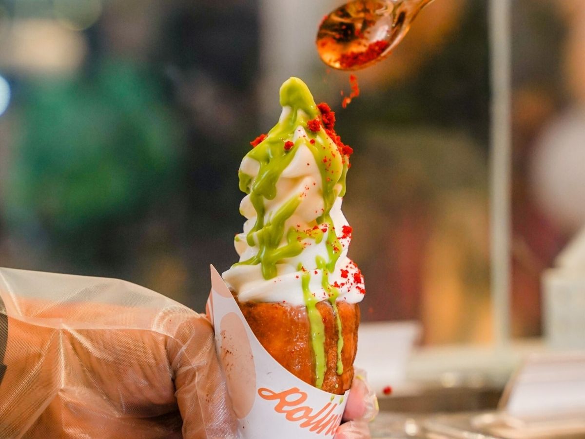 vivocity - rollney kurtos ice cream