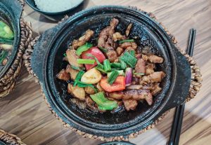 Canton DuDu Pot - Claypot DuDu Pork Belly