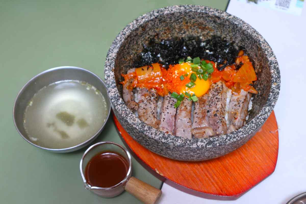 kimchi mama - hotstone beef steak