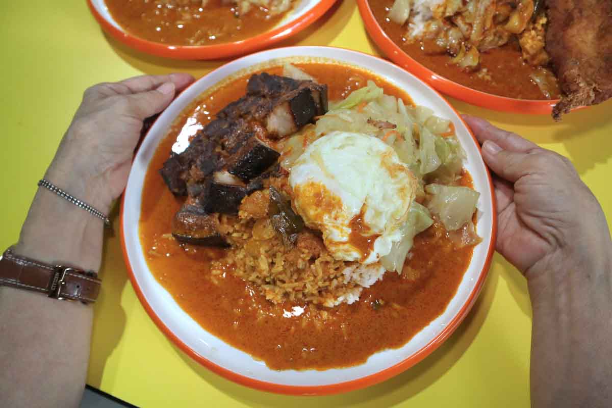 curry papa xpress - stall front