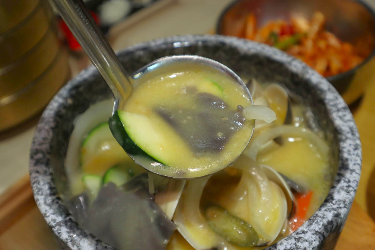 bulgogi syo chef choi collab - closeup