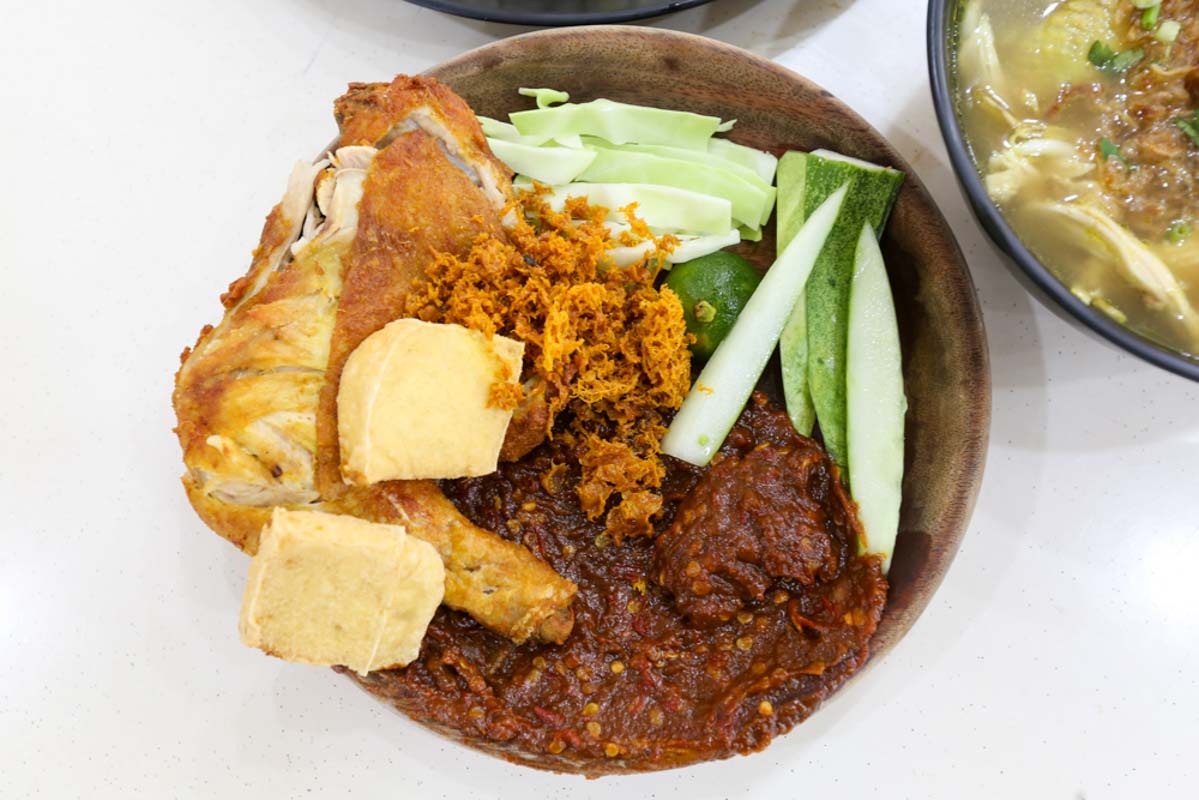 pondol timur - ayam penyek