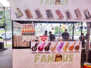 Punggol Pasar Malam - Famous Mini Pancake stall Punggol Pasar Malam - Famous Mini Pancake stall