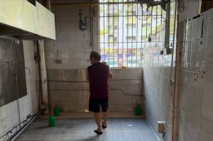 Middle Road Prawn Mee reopen - new stall under construction 