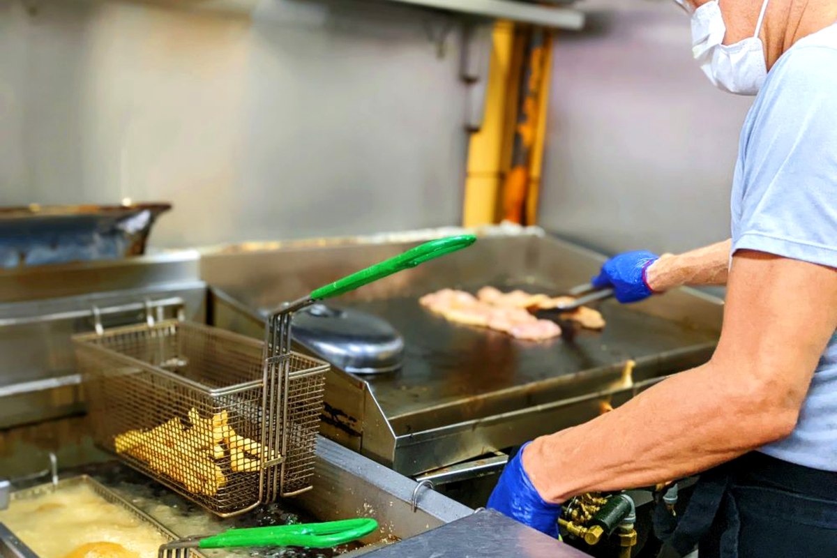 Tom's Kitchen - Grill