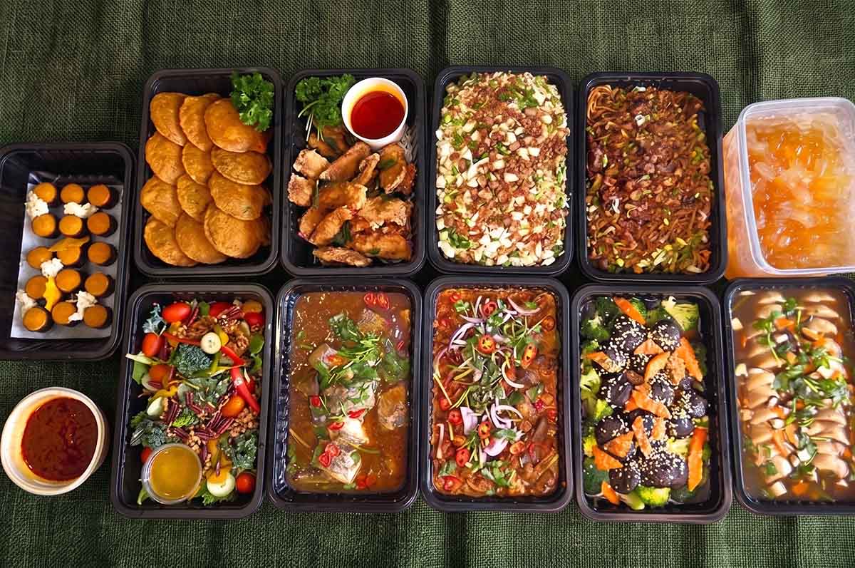 mini catering - How's Catering