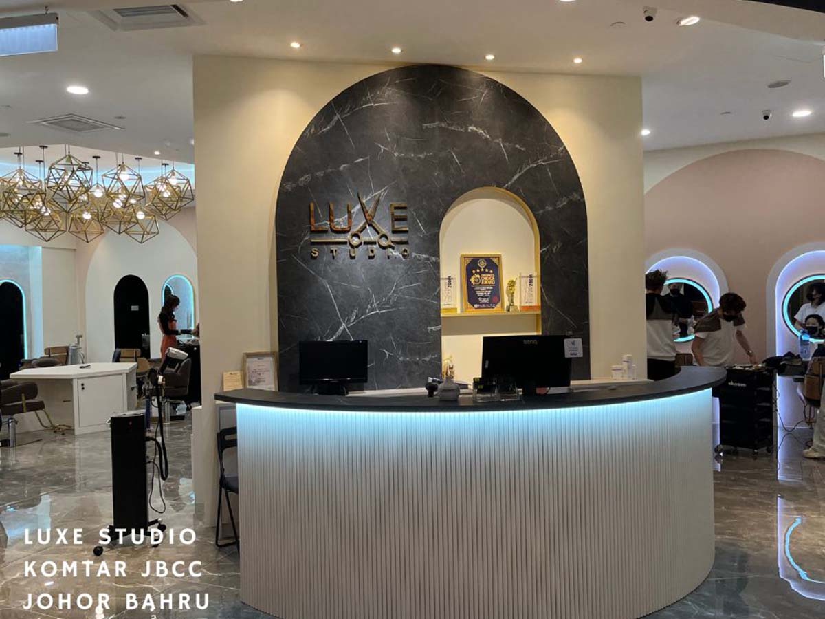 LUXE Studio - Storefront