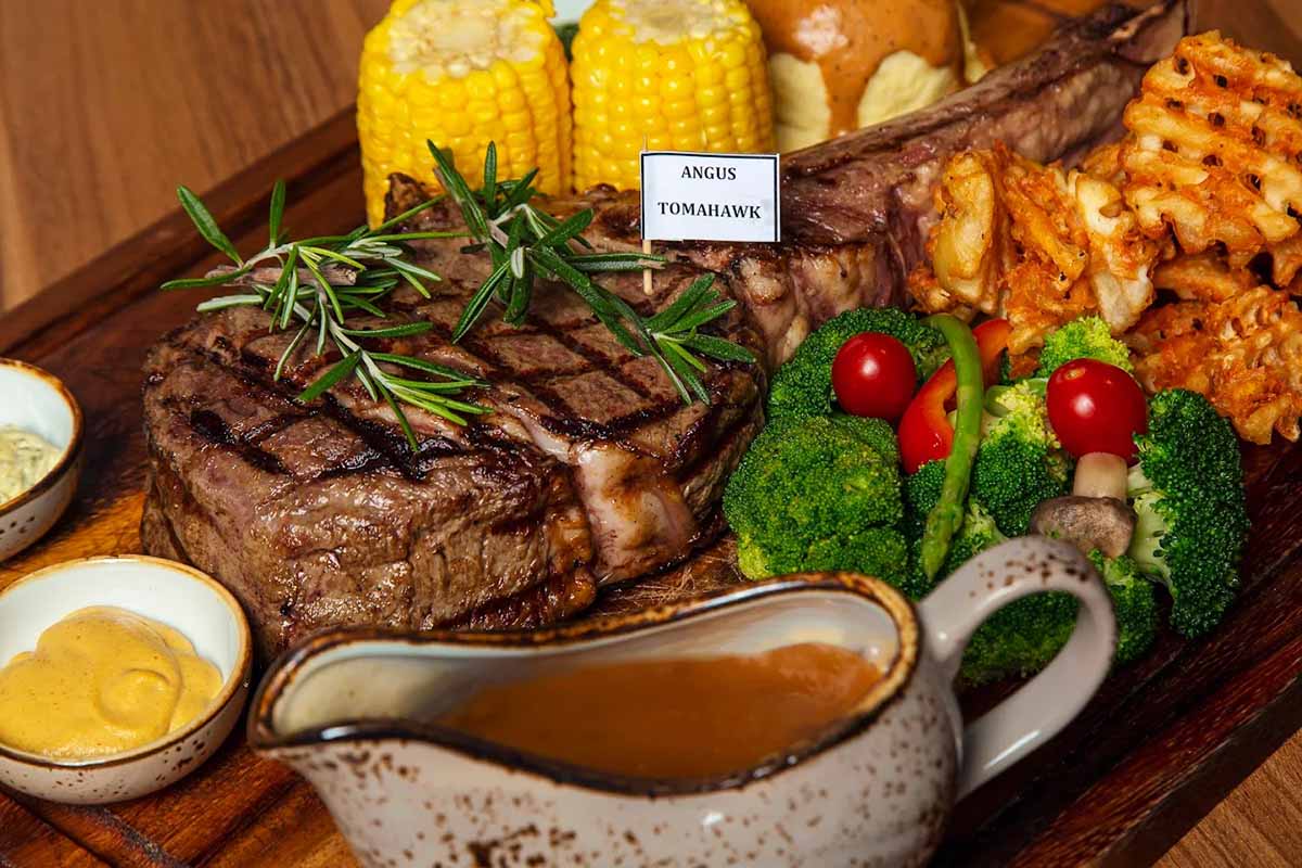 Meat Point - Tomahawk