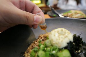 BHC Chicken Star Vista - macho king sauce vial