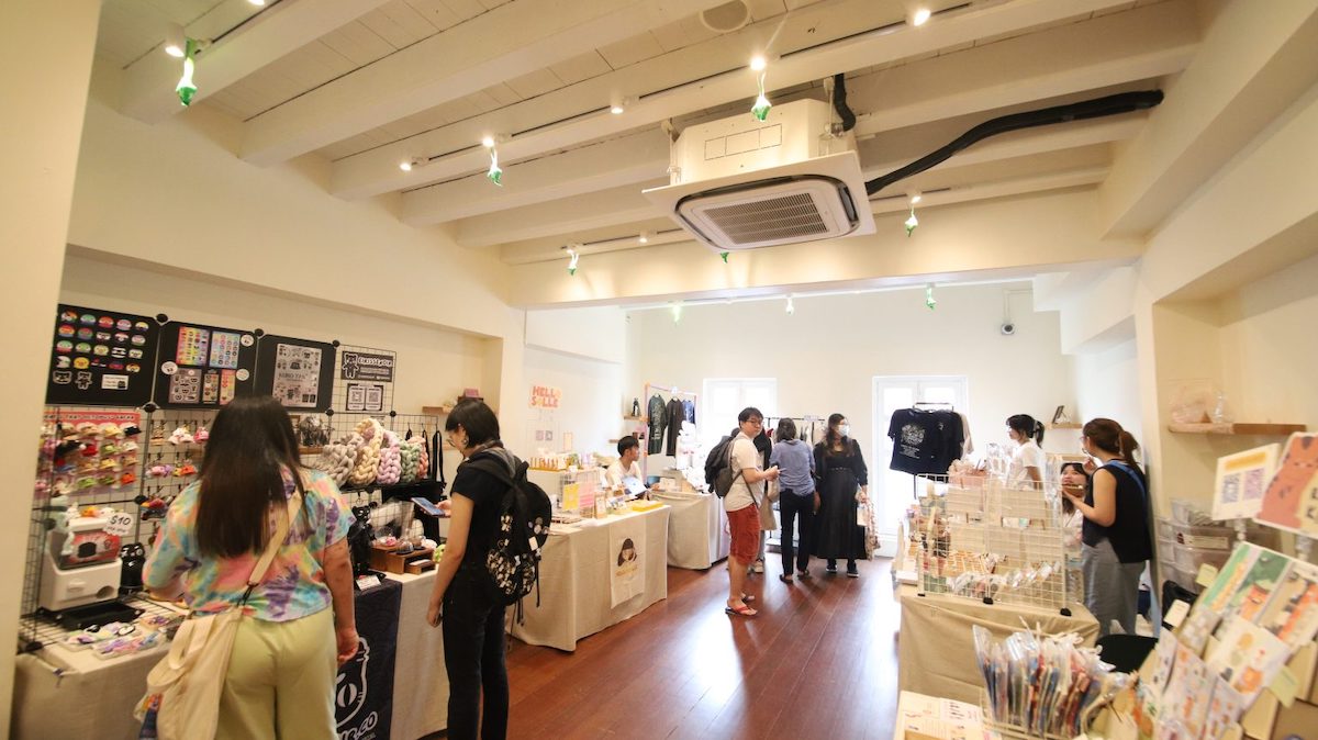Flea Markets in October - Curbside Crafters