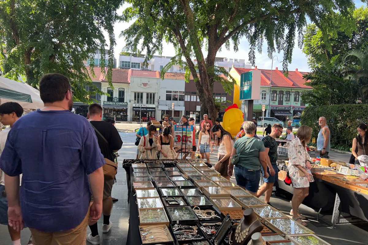 Flea Markets in October - Lifestyle & Vintage Market