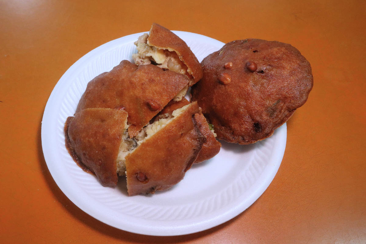 maxwell fuzhou - oyster cake