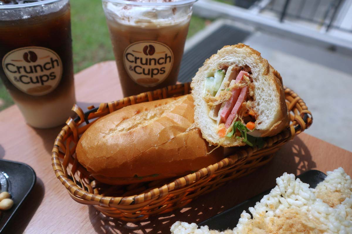 crunch n cups - banh mie